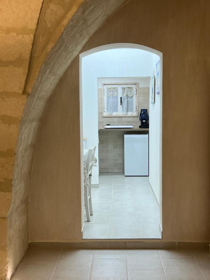 Suite Cavour Luxury Home Taranto Dış mekan fotoğraf