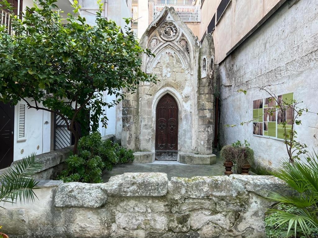 Suite Cavour Luxury Home Taranto Dış mekan fotoğraf