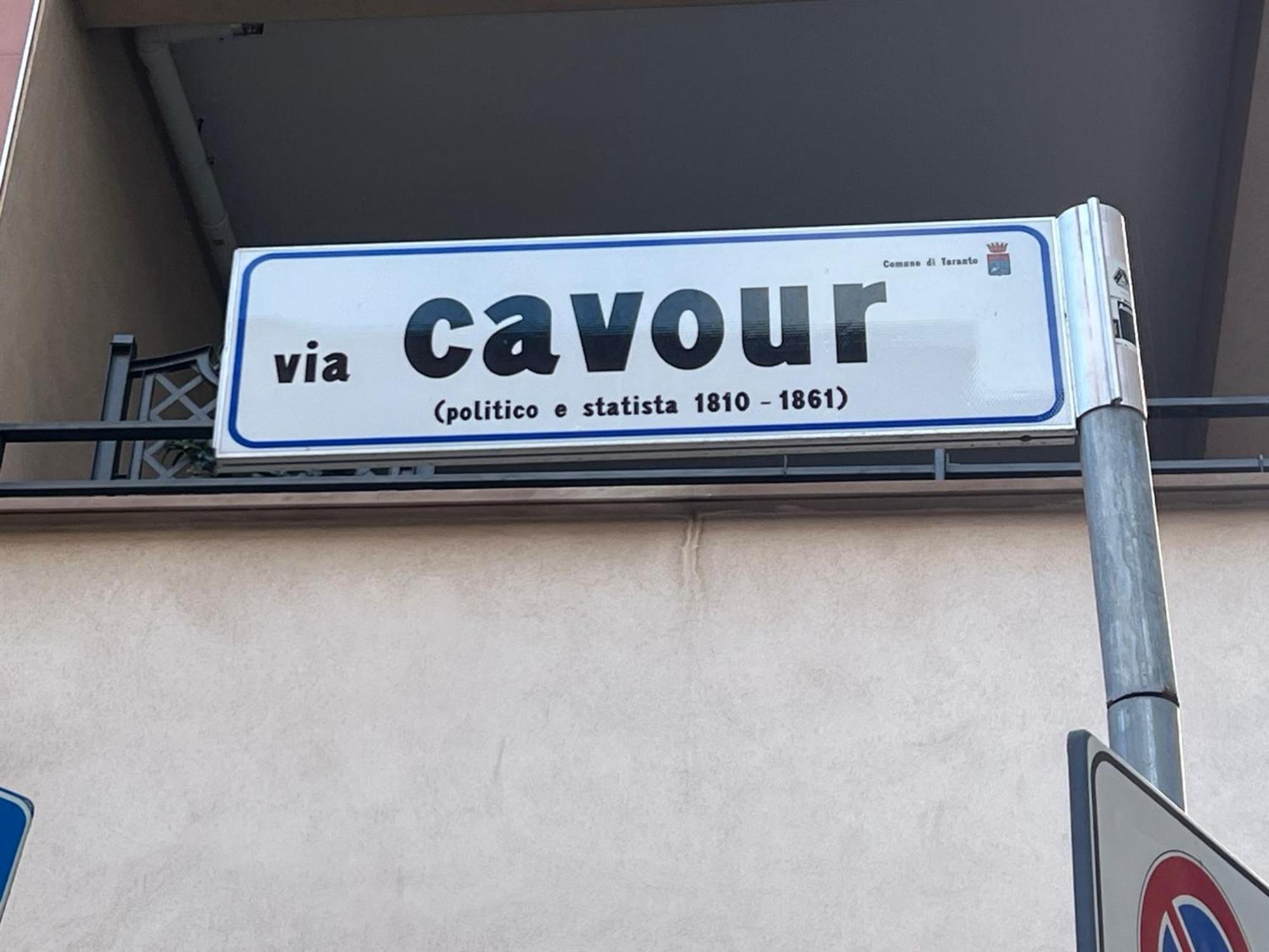Suite Cavour Luxury Home Taranto Dış mekan fotoğraf