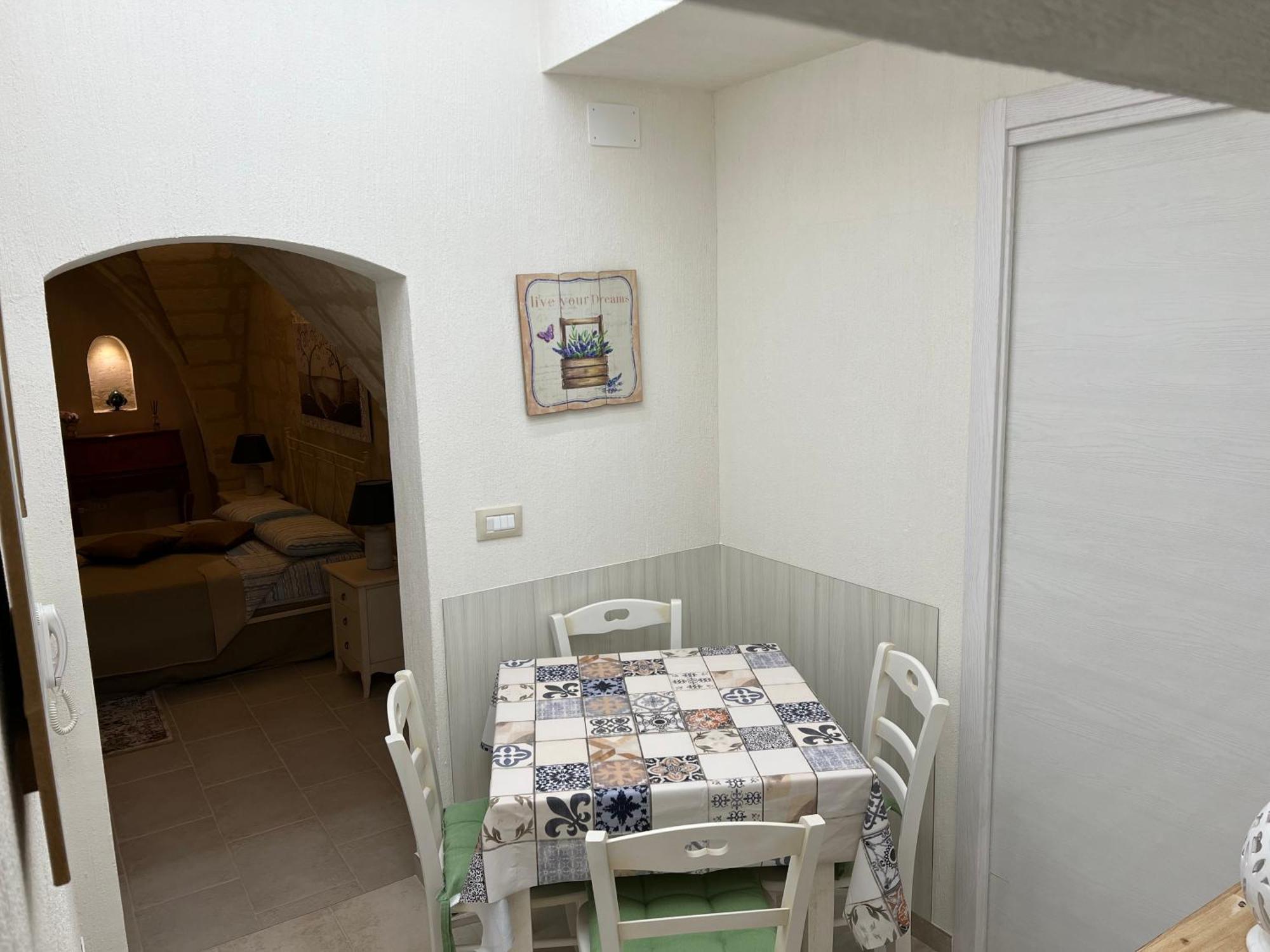 Suite Cavour Luxury Home Taranto Dış mekan fotoğraf